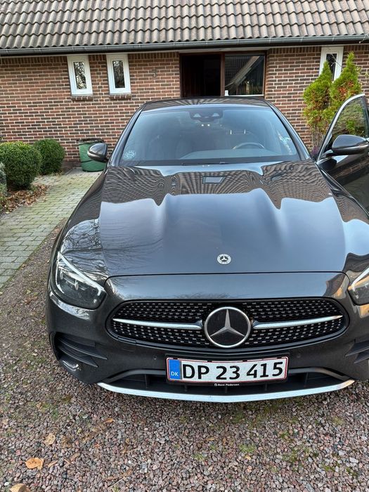 Mercedes-Benz Klasa E Sprzedam Merc E220 d 2022-pierwszy wlasciciel 100 000 km przebiegu