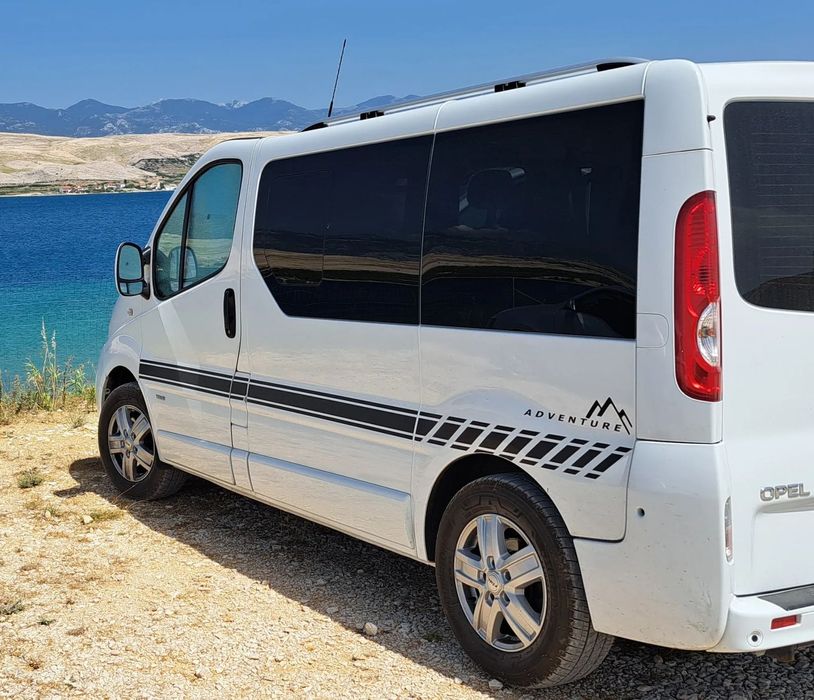 Opel Vivaro Zabudowa kamperowa - Opel Vivaro L1H1 campervan 3,5tys.