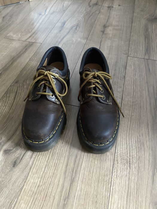 Buty brązowe Dr. Martens 8053 QUAD