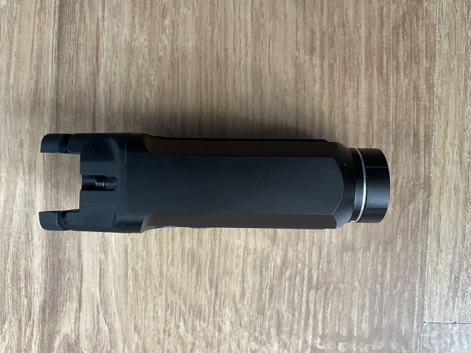 Replika latarki streamlight tlr-9 nowa