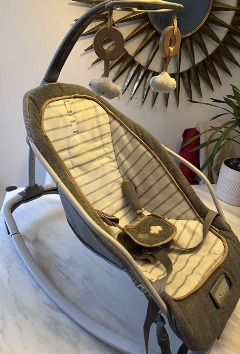 Cadeira/Baloiço como nova 30€