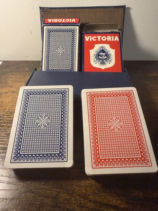 Karty Victoria nowe pokerowe lata 70’
