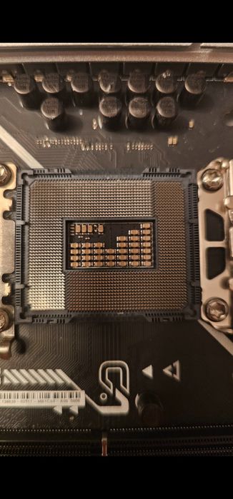 Bundle High-End Gaming/Workstation: Intel i9-14900KF + ASUS Prime Z790-A WiFi + 16 RAM Kingston Fury DDR5