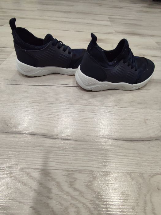 Buty dla chłopca,adidaski, rozmiar 27