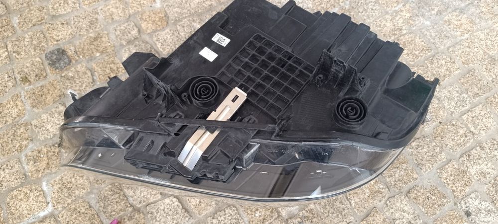 Farol BMW X1 F48  Full Led