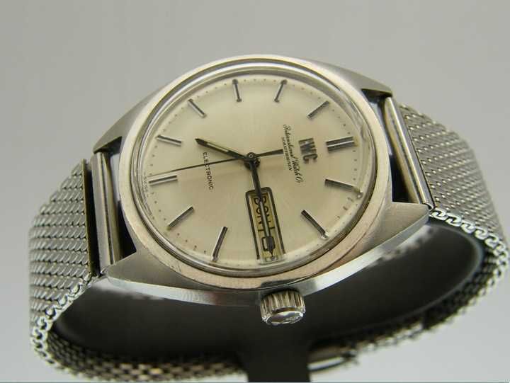 IWC Schaffhausen Electronic Day-Date RRR w Stali