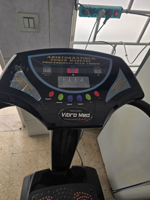 Aparelho de exercícios  vibratório64175836122499124