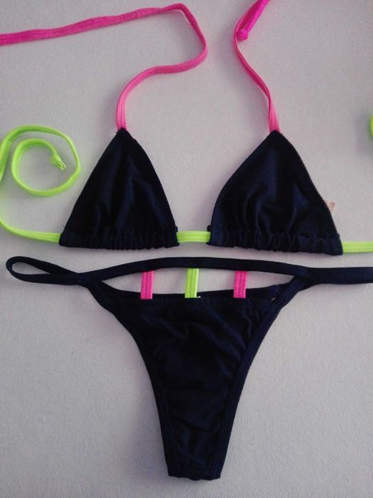 Bikini Novo - tamanho reduzido