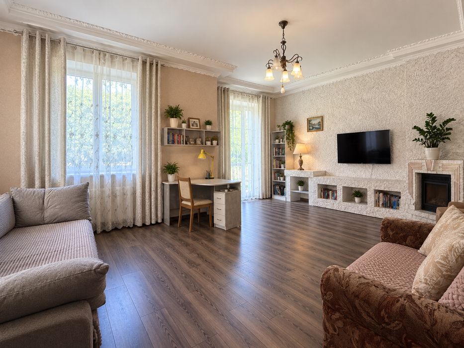 Продаж будинку 240м2 Гатне