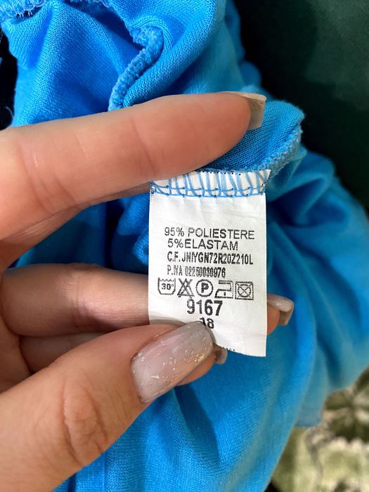 Сукня блакитного кольору