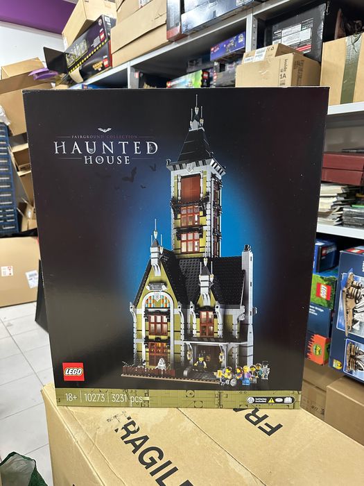 Lego Haunted House 10273