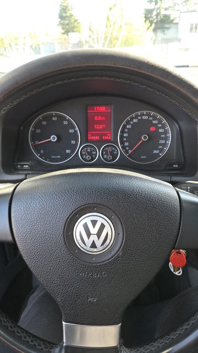Volkswagen Golf V