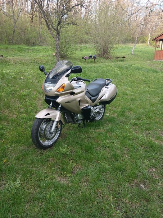 Хонда nt 650девіль