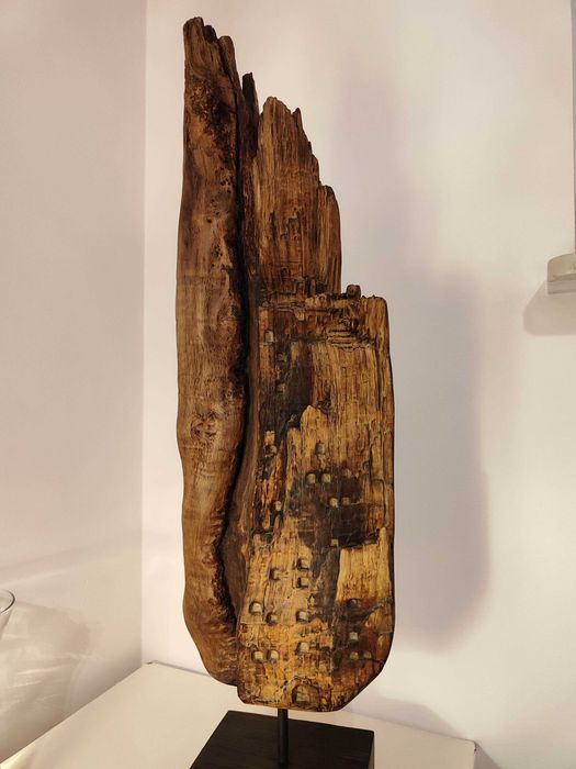 Rzeźba drewniana nowoczesna dekoracyjna, dąb wys. 71 cm