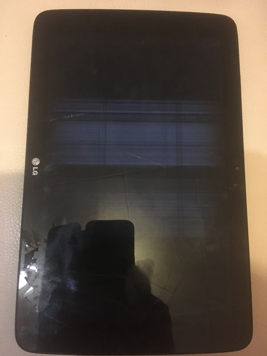 Планшет LG-V480; V700