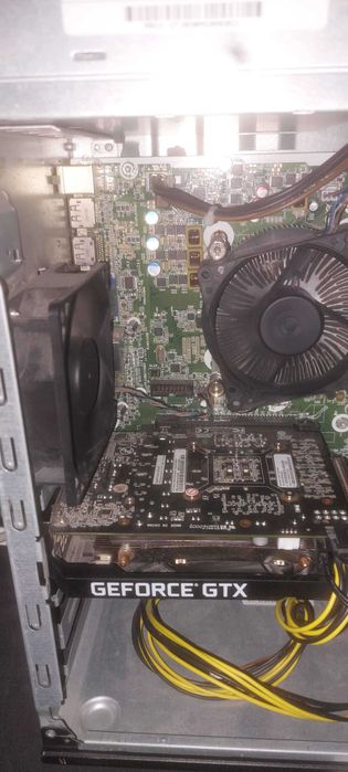 Komputer  i5 / GTX 1660 / SSD + HDD / Windows 10