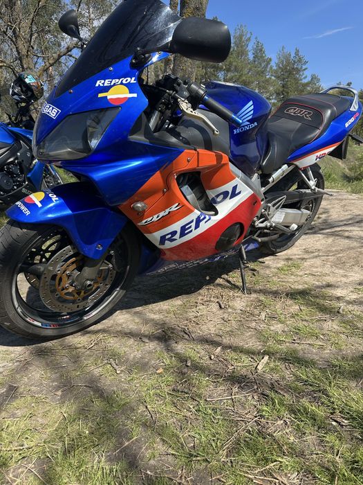 Honda CBR 600 F4i