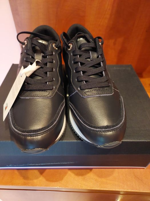 Nowy Tommy Hilfiger buty