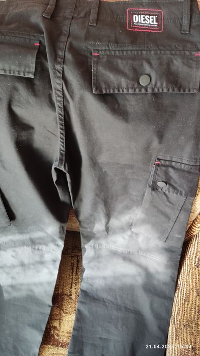 Джинсы diesel   .