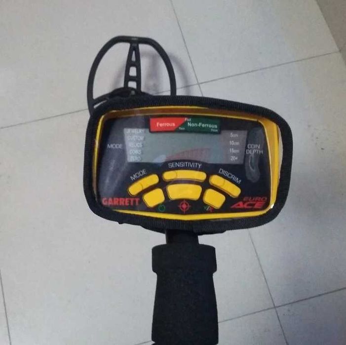 Металошукач Garrett Euro ACE