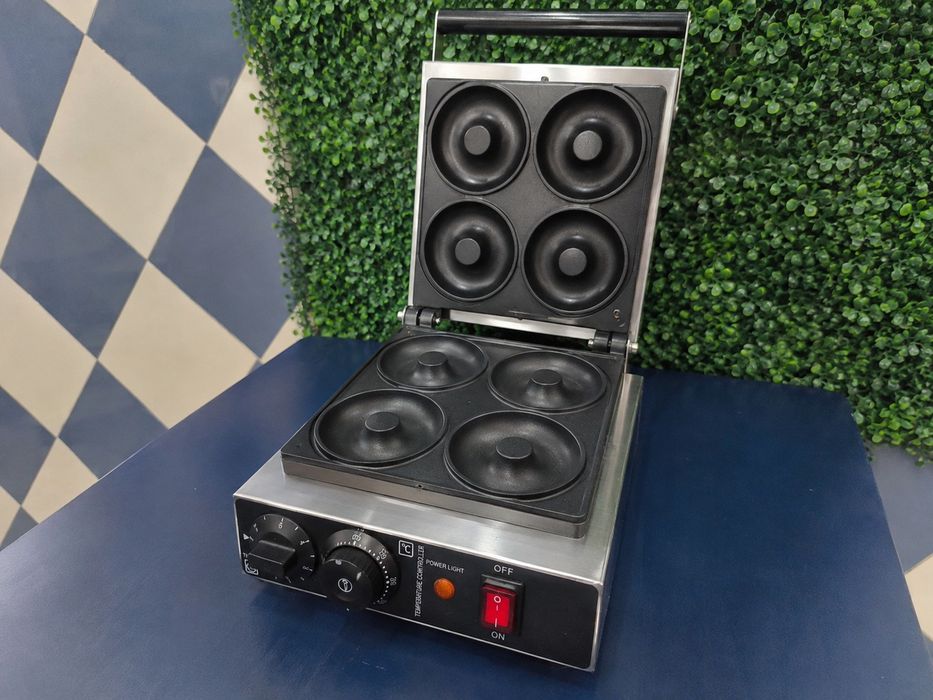 Máquina Profissional de Donuts 4 Cavidades – Nunca Usada