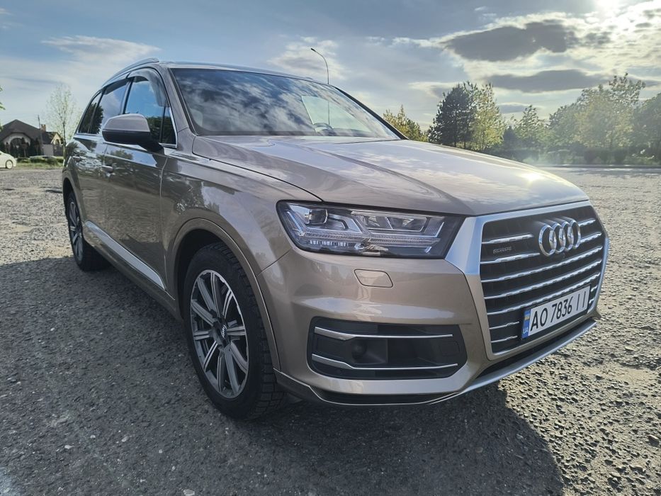 Продам Audi Q7 prestige