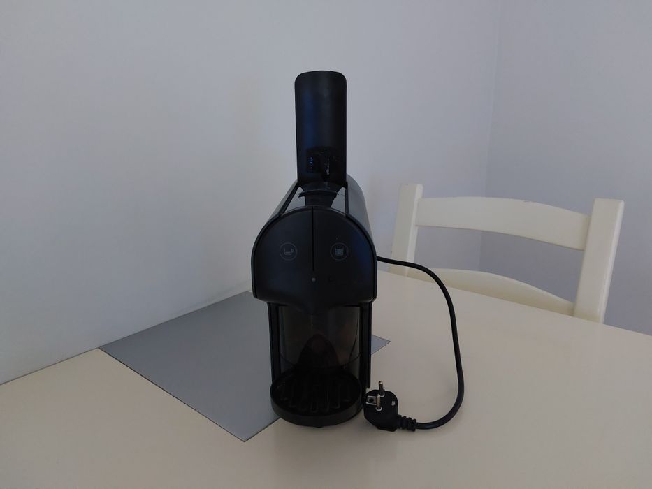 Máquina de café Delta Q pronta a utilizar