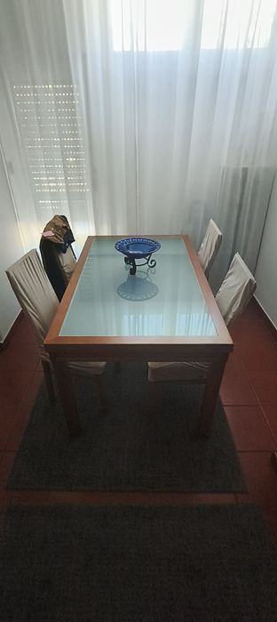 Conjunto mesa de jantar