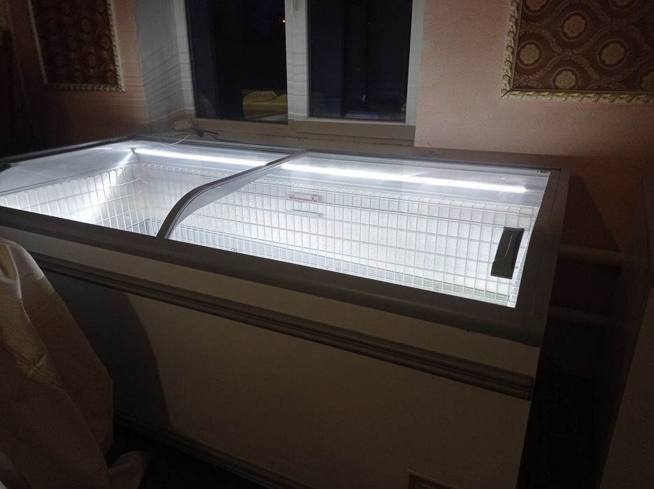 Морозильная камера ларь  АНТ Афина 1300 л