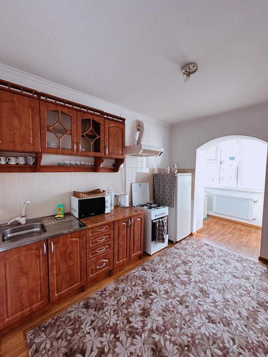 Сдам посуточно большую двушку на Вишенке.