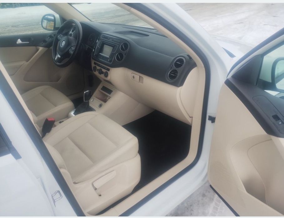 Авто Фольксваген Тігуан 2015 року
