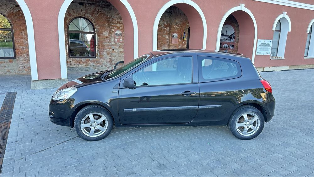 Renault Clio III 2011