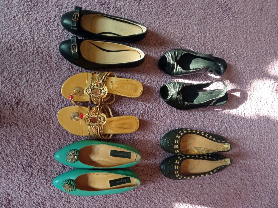 Балетки, босоніжки