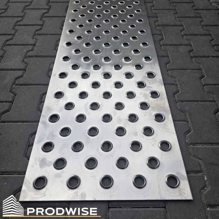 Najazdy / podjazdy / trapy wjazdowe aluminiowe Lohr 2,5 m (315mm x 2500mm) PRODUCENT (2m / 2,5m / 3m) (do przyczep, autolawet, lawet, pomoc drogowa)