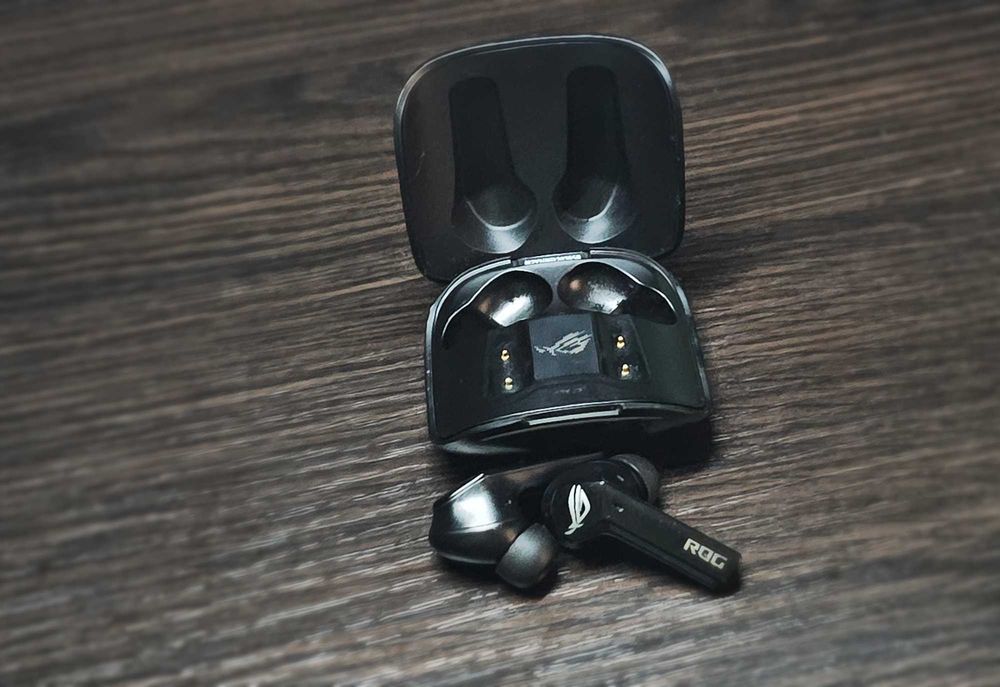 Ігрові навушники ASUS ROG Cetra True Wireless