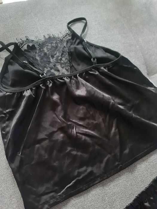 Komplet nocny piżamka z koronką rozmiar S