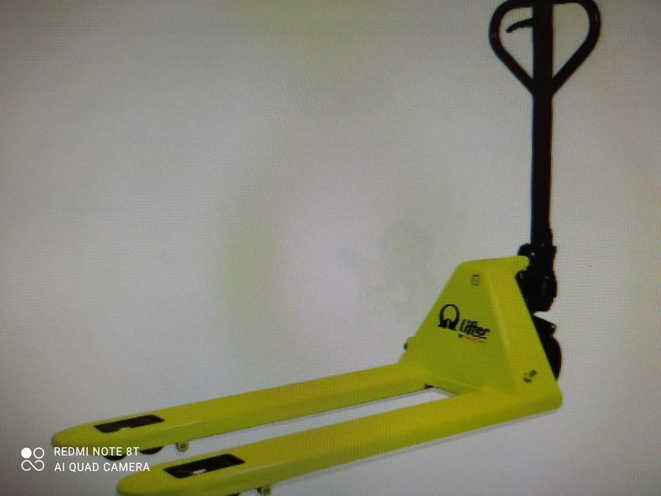 Porta paletes novo PRAMAC  2.5 ton roda dupla (IVA INCLUIDO)