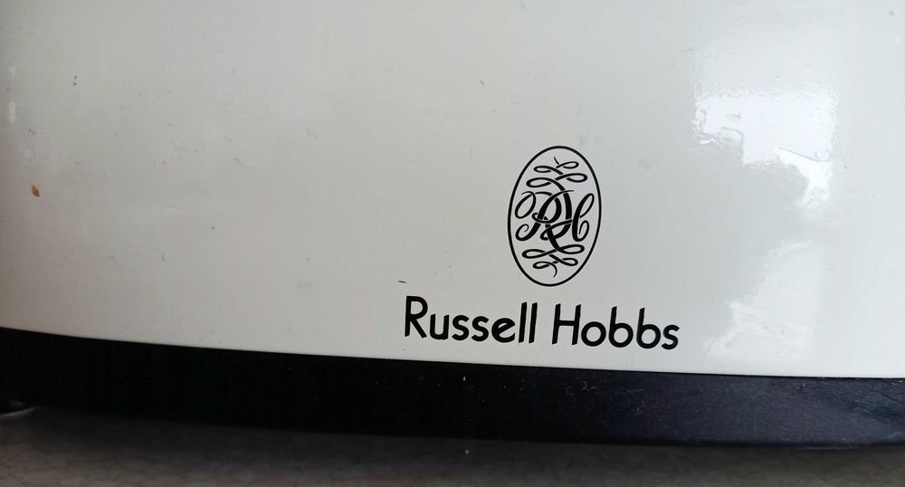 Toster Russell Hobbs