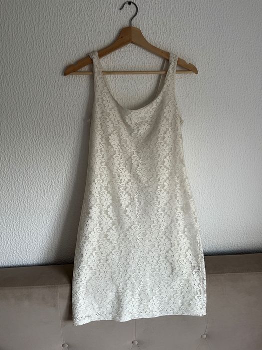 Vestido Branco Renda – Pull&Bear (Tamanho M)