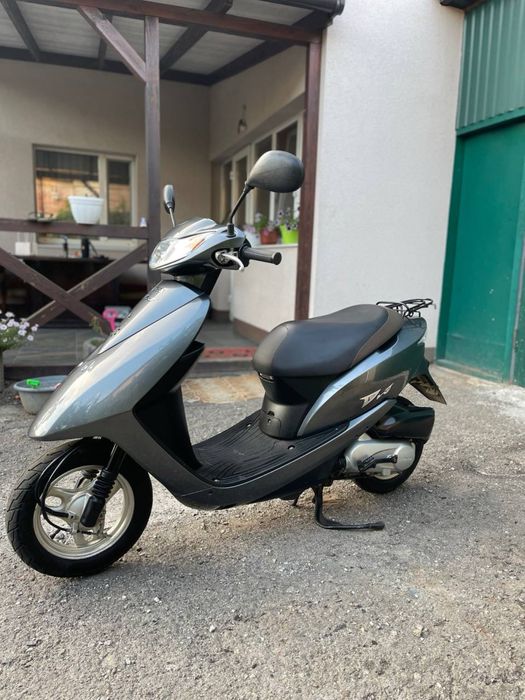 Мопед Honda dio af 68