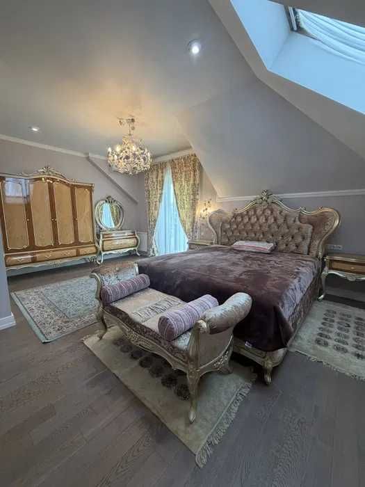Без комісії! Продаж Будинку з ремонтом та меблями в Петрушках на 15ти сотках, 260м2, 4 кімнати Газ