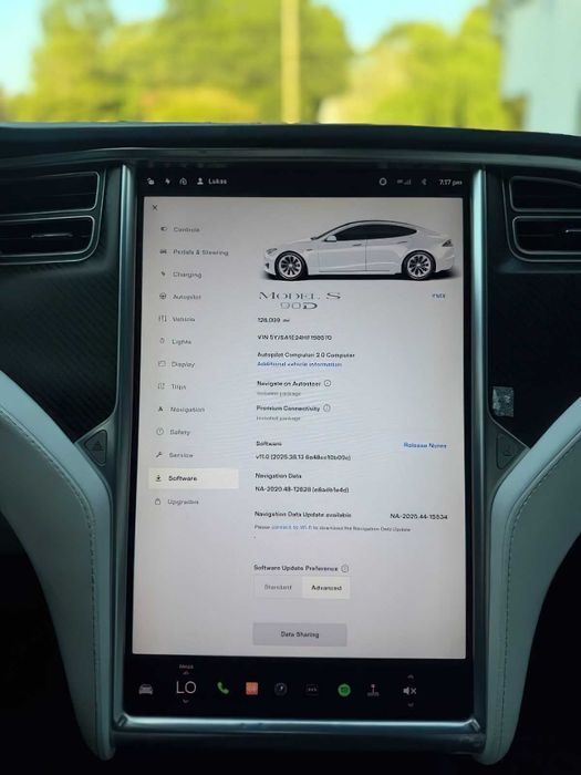 Tesla Model S 100D      2017