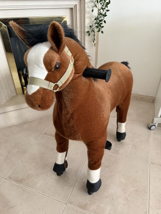 Cavalo Amadeus brinquedo
