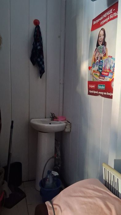 Продам  два торгових павільйона