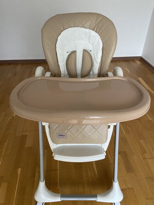 Стільчик для годування Carrello Toffee