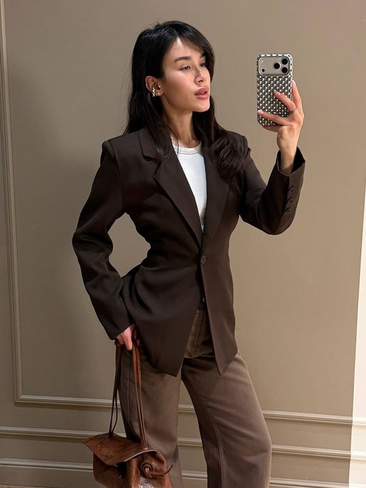 Піджак жіночий шоколад чорний червоний тренд