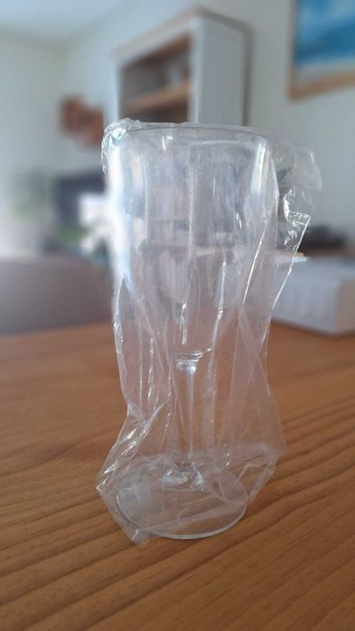 Copo de Vinho/Cocktail em Acrílico de Alta Qualidade – Caixa com 24 Un