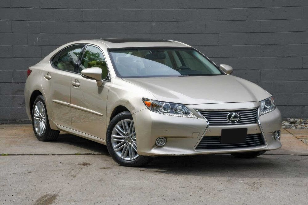 Lexus Es 350      2015