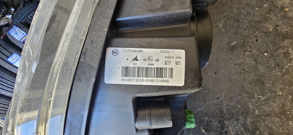 Farol optica para fiat ducato ,peugeot boxer,citroen jimper.novas .h7,