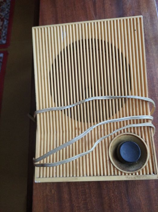 Радіоприймач працює